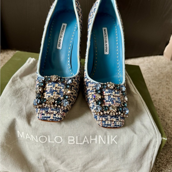 Tweed Manolo Blahnik heels - Picture 4 of 6